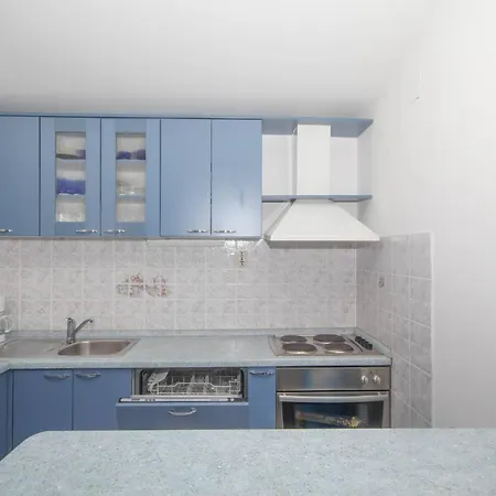 Mara Tribunj Apartment