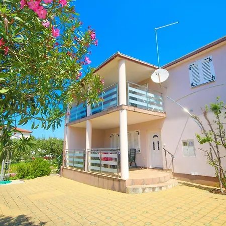 Mara Tribunj * Tribalj