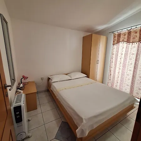 Apartman Mara Tribunj Tribalj