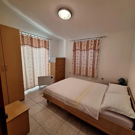 Mara Tribunj Tribunj (Sibenik-Knin)