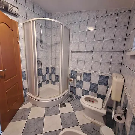 Mara Tribunj * Tribunj (Sibenik-Knin)