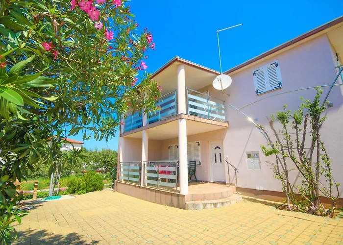 Mara Tribunj * Tribalj